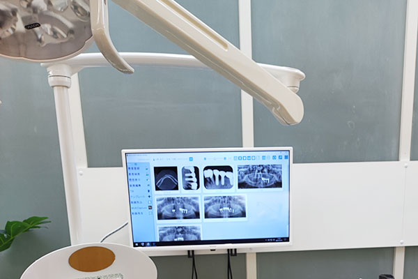 病院　谷歯科クリニック（病院）まで196m