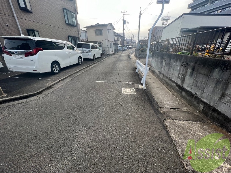 バルコニー　物件の近隣環境はこのようになっております。