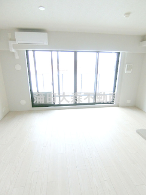 居室・リビング　床暖房付のLDK13.7帖　リビングダイニングキッチン