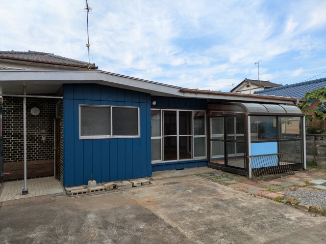 建物外観　落ち着いた雰囲気の外観です