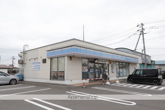 コンビニ　ローソン苫小牧船見町店（コンビニ）まで187m