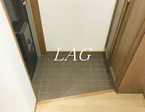 玄関　玄関です。