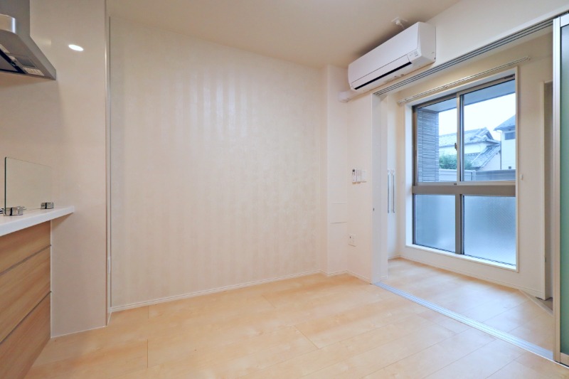 居室・リビング　図面と現状に相違がある場合には現状を優先