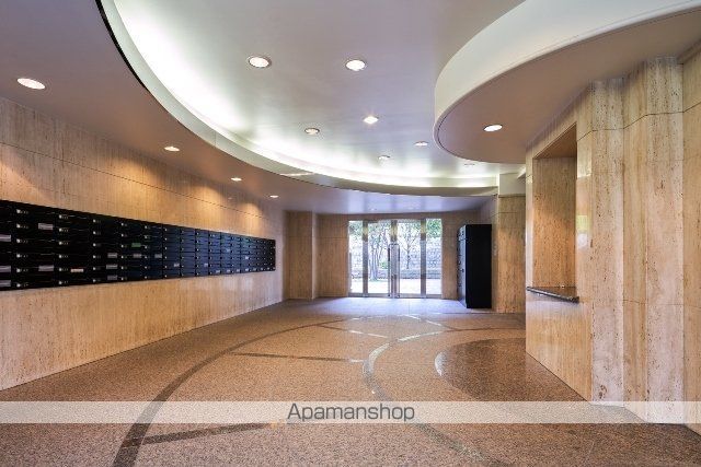 ロビー　ロビー