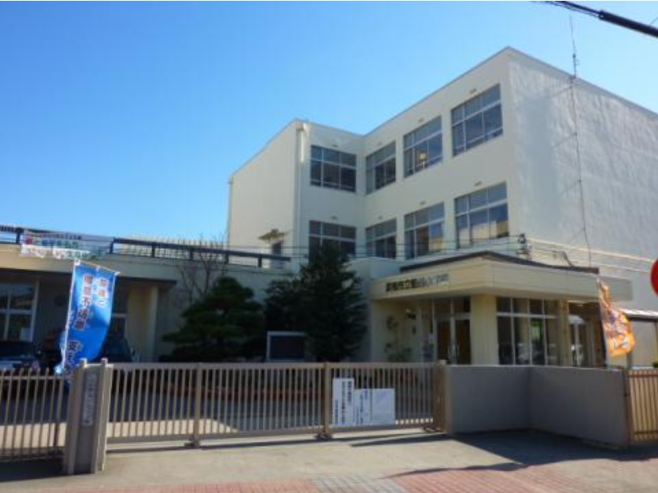 小学校　浜松市立船越小学校（小学校）まで726m