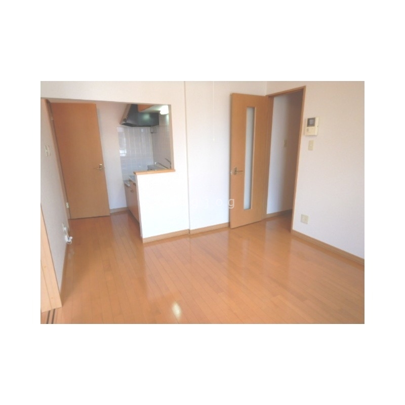 居室・リビング　内装