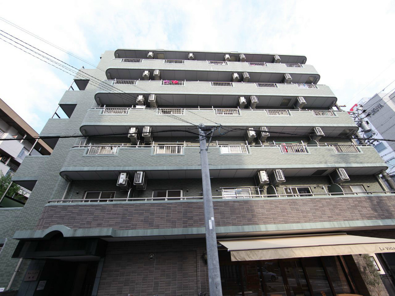 建物外観　ペット可　オートロック　宅配ＢＯＸ付　敷地内駐輪場