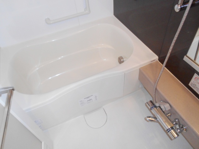 バス・シャワールーム　別部屋参考写真