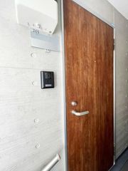 玄関　（別タイプ参考写真）グランシャリオ池袋　板橋区幸町