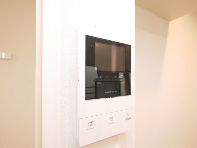 セキュリティ　同じ物件の他の号室のお写真です