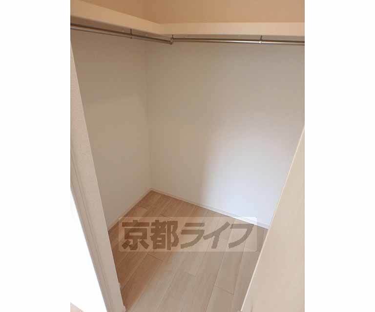 収納　大きめのクローゼットです。