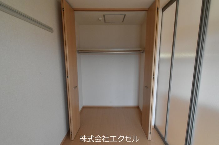 収納　同等タイプのイメージ画像です。