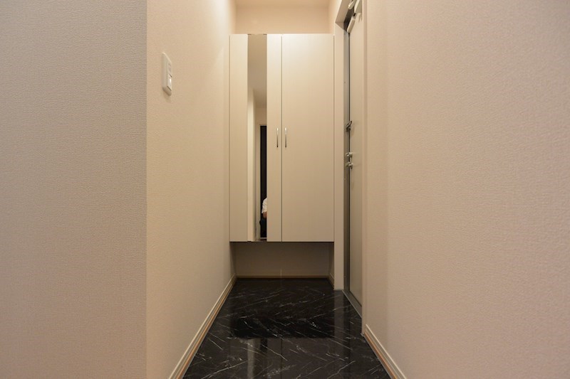 玄関　別部屋の写真です