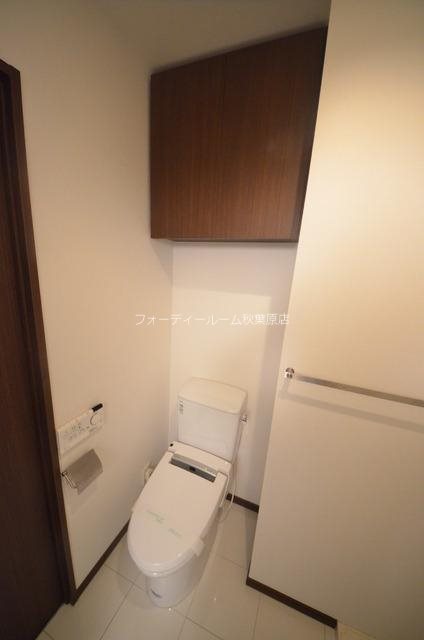 トイレ　別号室参考写真
