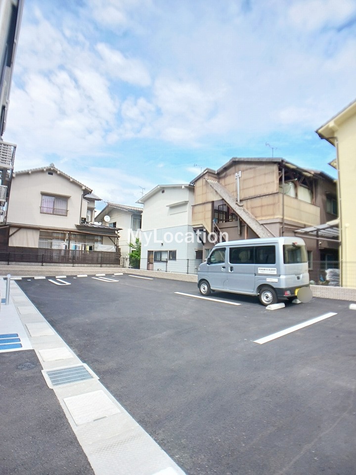 駐車場　☆敷地内に駐車場があります☆