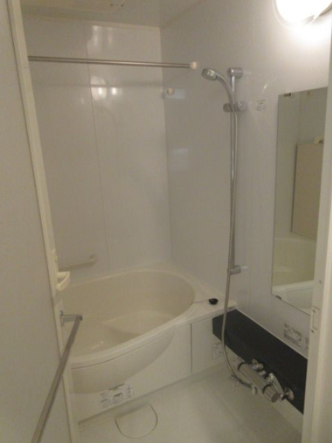 バス・シャワールーム　別部屋参考写真