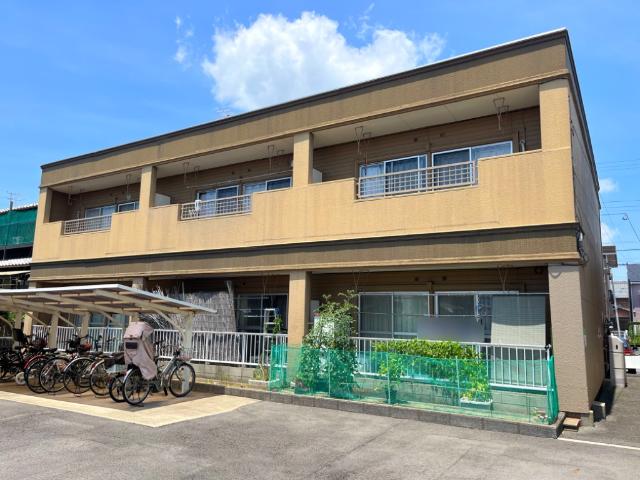 建物外観　外観写真（昼）