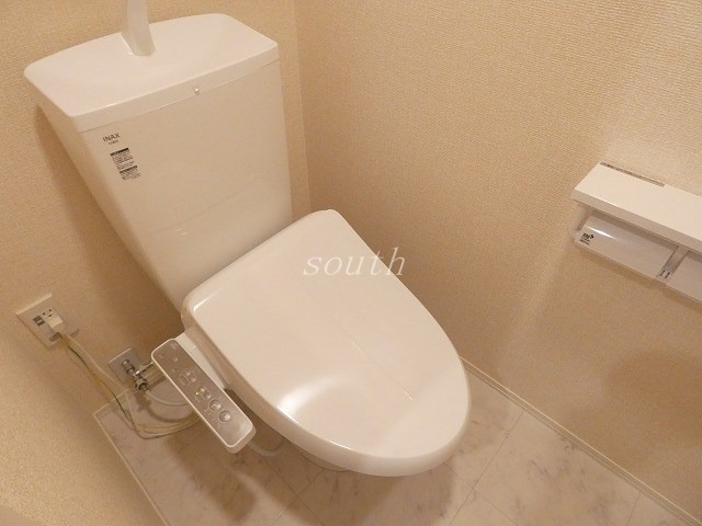 トイレ　ウォシュレット付きのトイレ