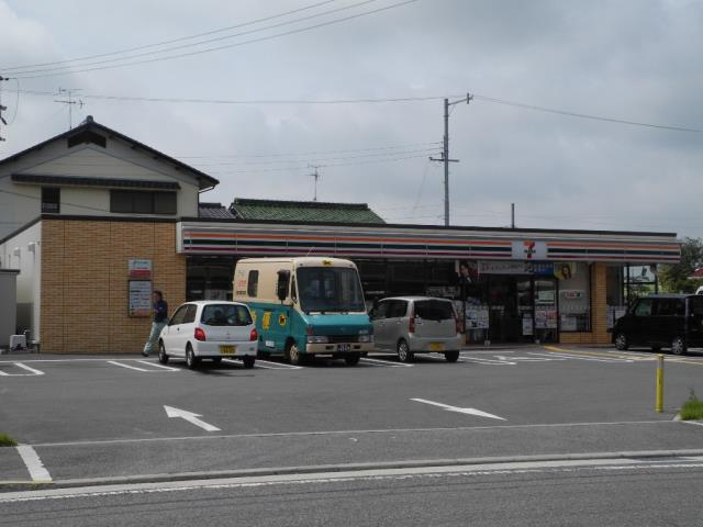 コンビニ　セブンイレブン（コンビニ）まで2258m