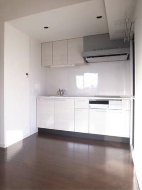 居室・リビング　きれいなお部屋です