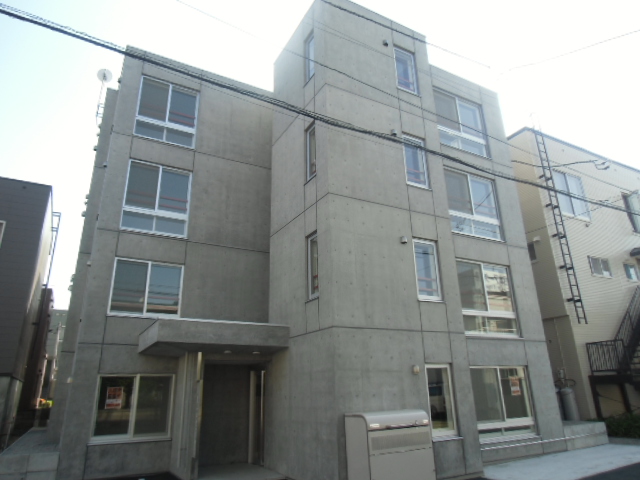 建物外観　☆地下鉄東西線南郷18丁目駅まで徒歩8分！