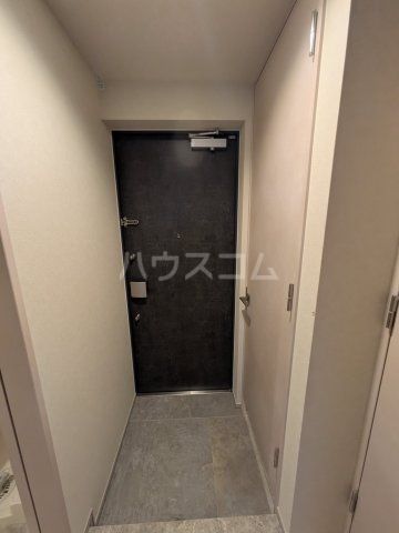 デュオフラッツ大宮の玄関写真