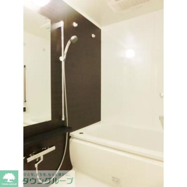 バス・シャワールーム　※写真は同タイプ住戸です。