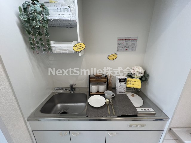 キッチン　1階のお部屋の写真です。