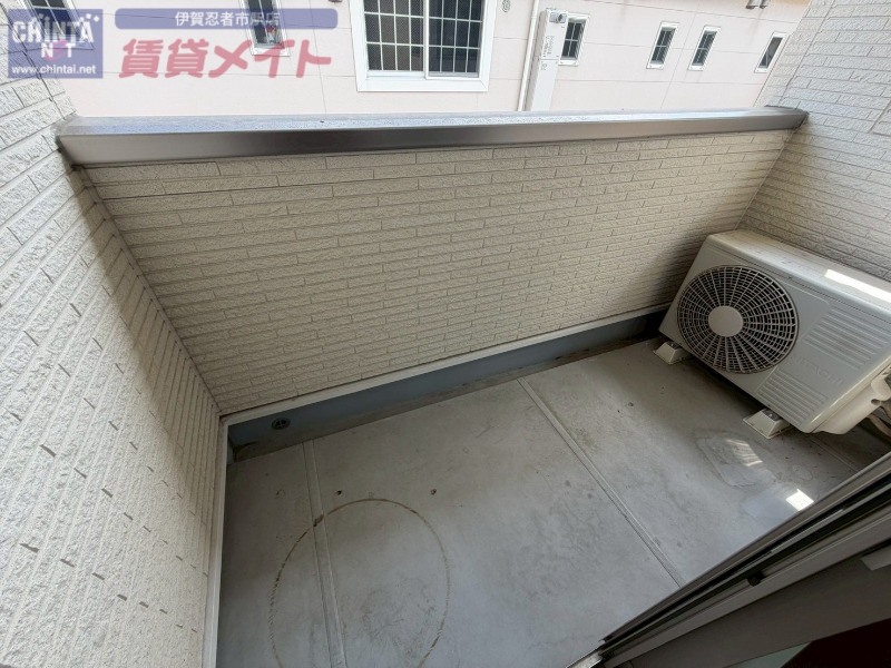 バルコニー　反転タイプ参考写真