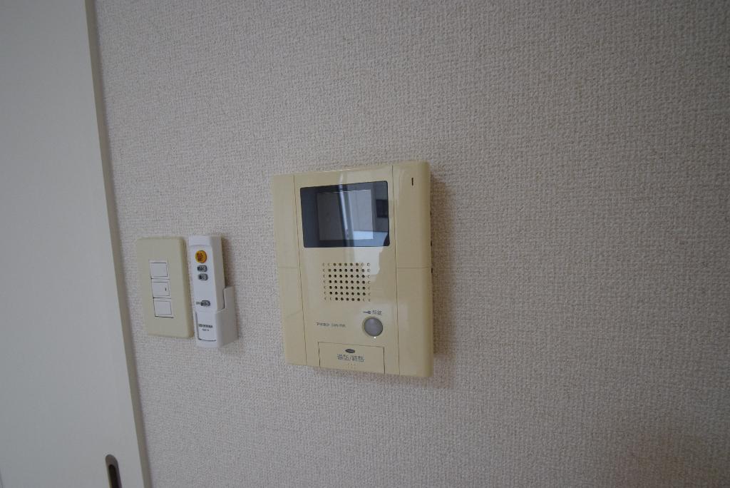 セキュリティ　カメラ付インターホン