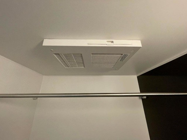 その他　浴室乾燥機付き