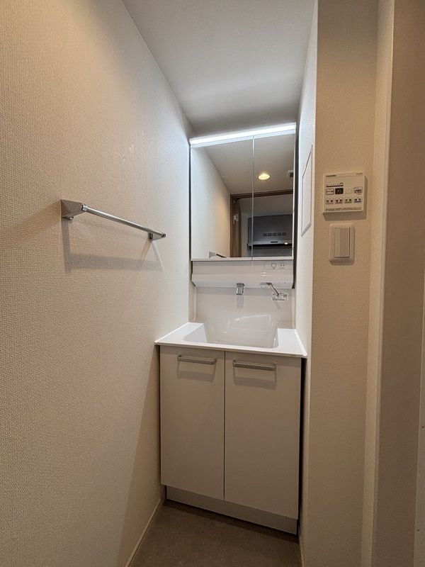 洗面設備　☆嬉しい独立洗面台☆