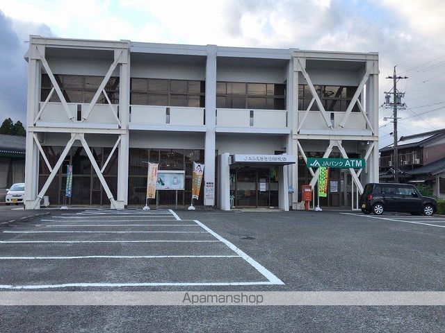 銀行　JAみえきた　山郷（銀行）まで955m