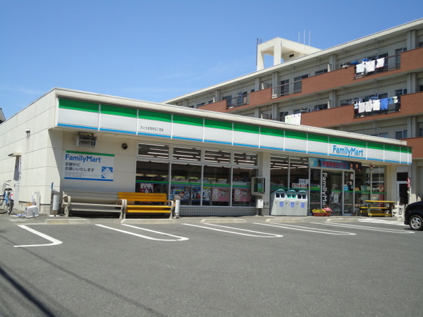 コンビニ　ファミリーマートさいたま別所五丁目店（コンビニ）まで416m