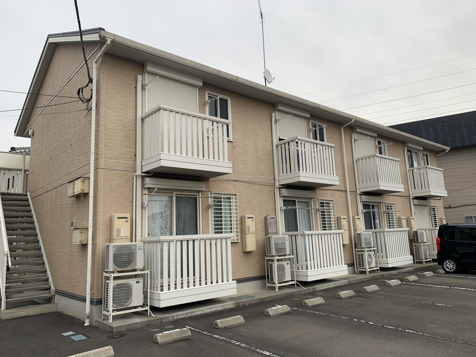 建物外観　南向きで日当たり良好