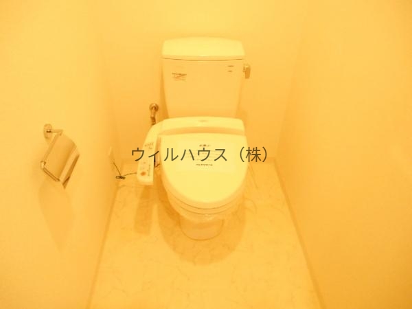 トイレ　ウォシュレット！