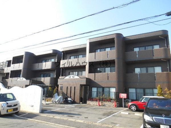 建物外観　オートロック付き！