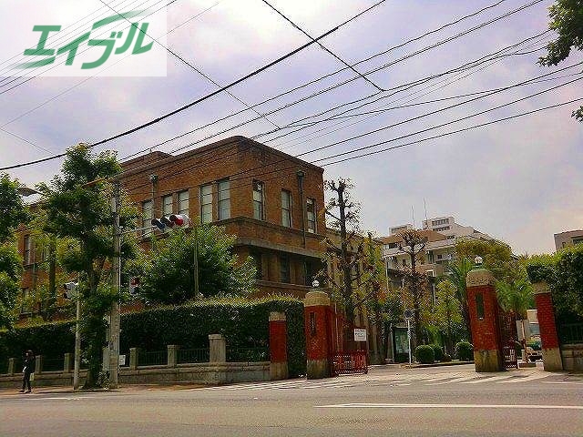病院　岡山大学病院（病院）まで609m