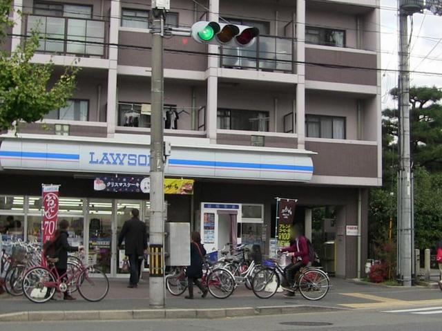 コンビニ　ローソン京大農学部前店（コンビニ）まで318m