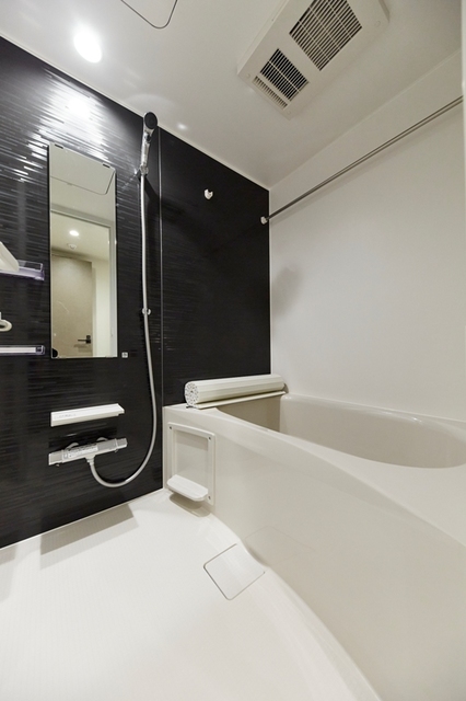 バス・シャワールーム　※写真は同タイプ住戸です。