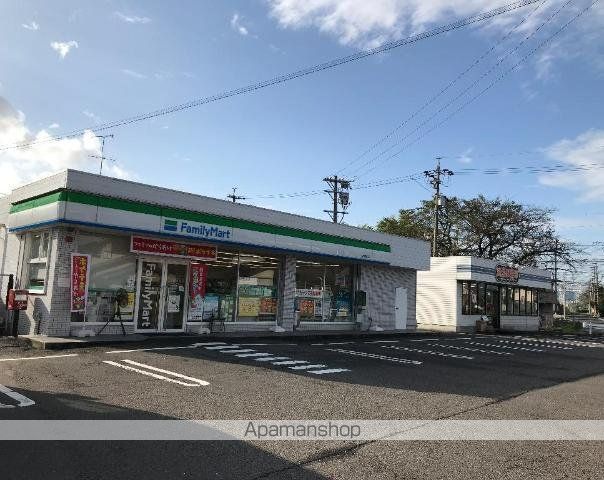 その他　ファミリーマート可児梅白店（その他）まで609m