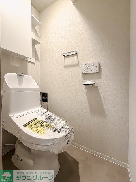 トイレ　※写真は同タイプ住戸です。