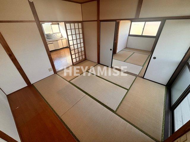 居室・リビング　※室内画像は別号室のもの