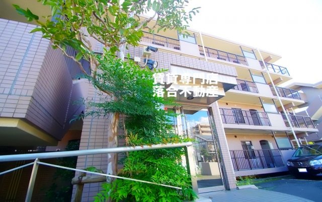 建物外観　しっかりとした建物♪
