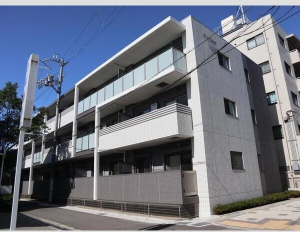 山陽電鉄本線 高速長田駅 徒歩13分 3階建 築8年の外観写真