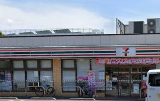 コンビニ　セブンイレブン 武蔵野成蹊通り店（コンビニ）まで214m