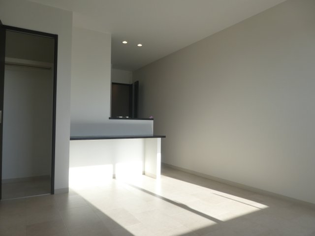 居室・リビング　WITH ROSE AKASHI※写真は同物件別部屋です