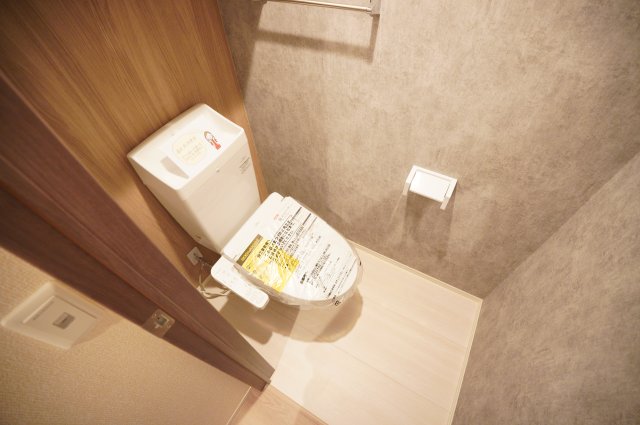 D-ROOM穴川IIIのトイレ写真