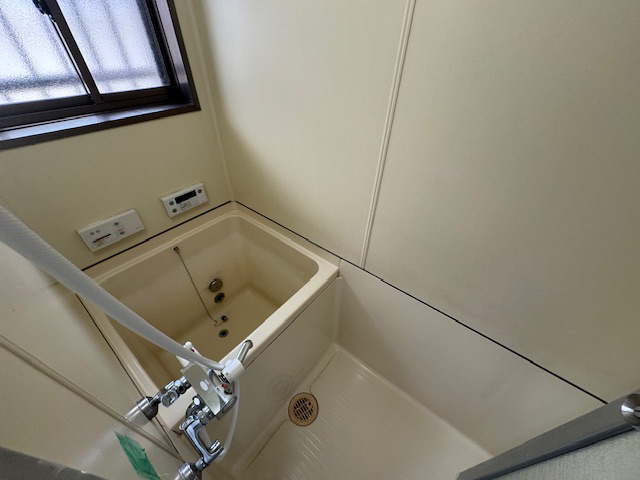 阪急宝塚線 豊中駅 徒歩5分 2階建 築43年の風呂写真