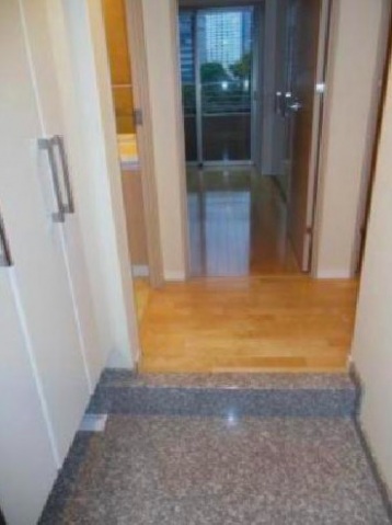 玄関　別部屋参考画像